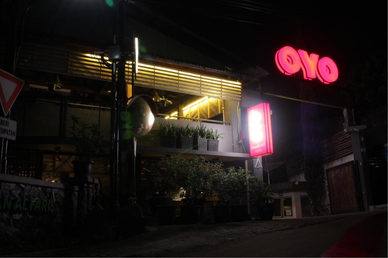 Oyo 167 Dago'S Hill Hotel Bandung Exteriör bild