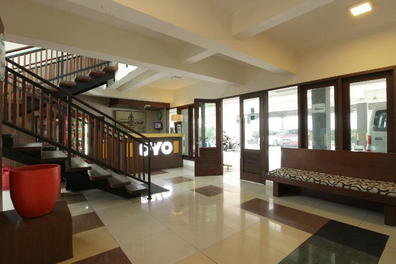 Oyo 167 Dago'S Hill Hotel Bandung Exteriör bild